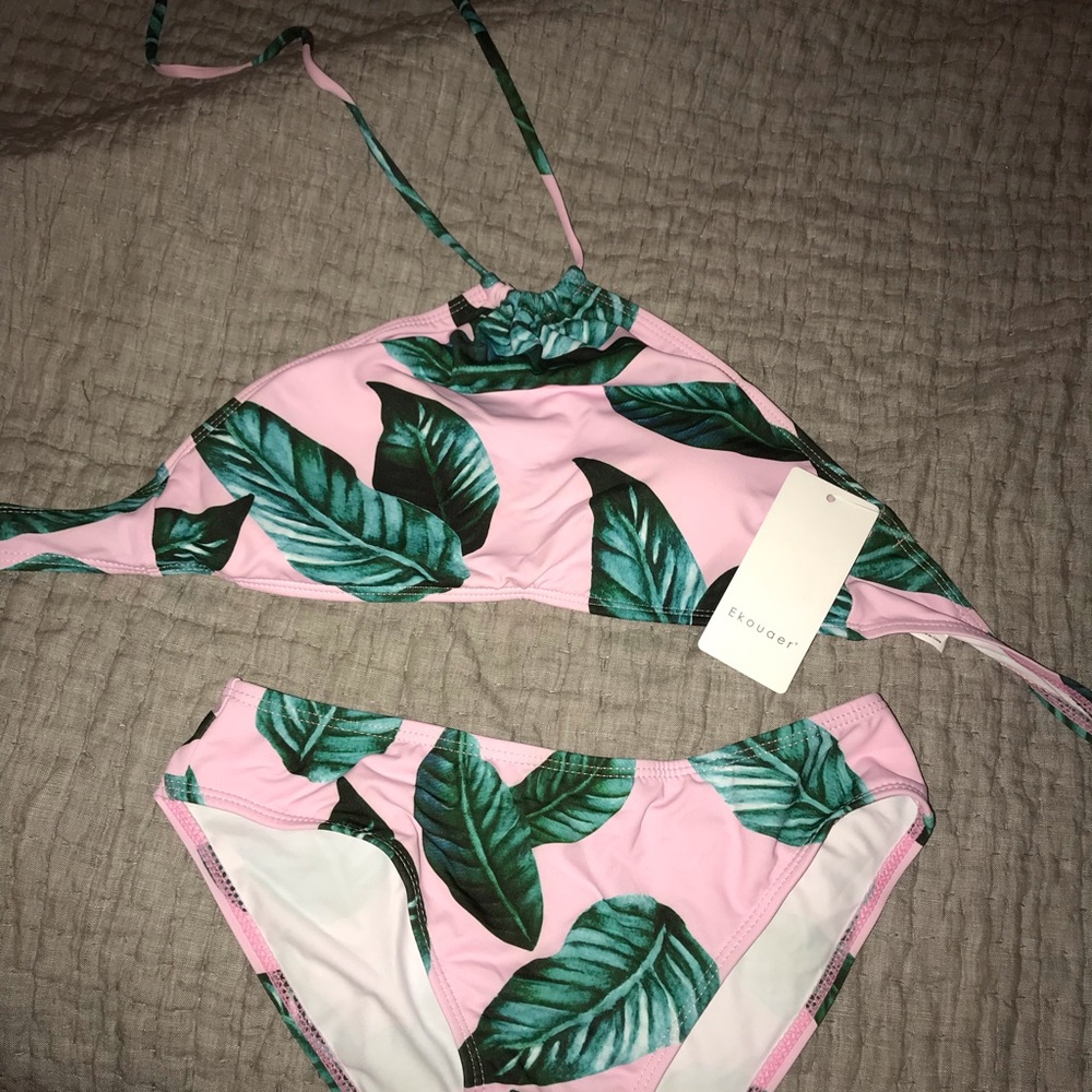 NWT bikini - Picture 2 of 3